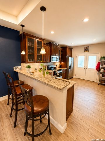 138 Wainwright, San Antonio, TX 78211