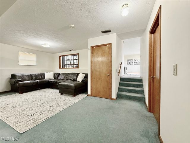 127 Rauch Drive, Marietta, OH 45750