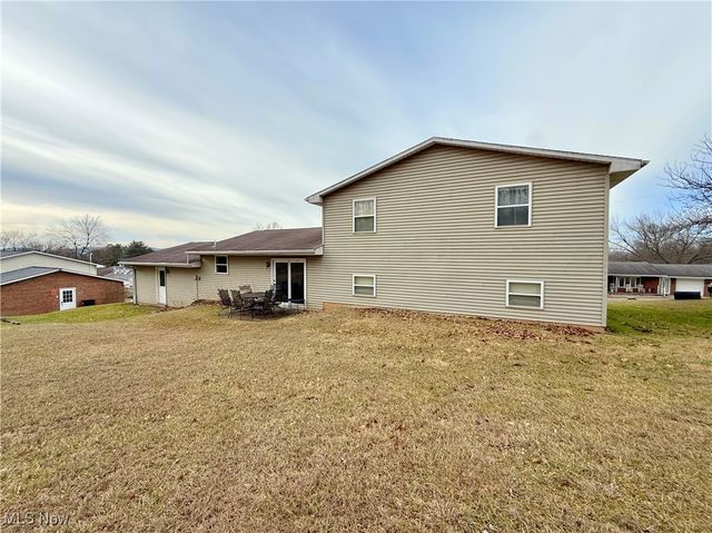 127 Rauch Drive, Marietta, OH 45750