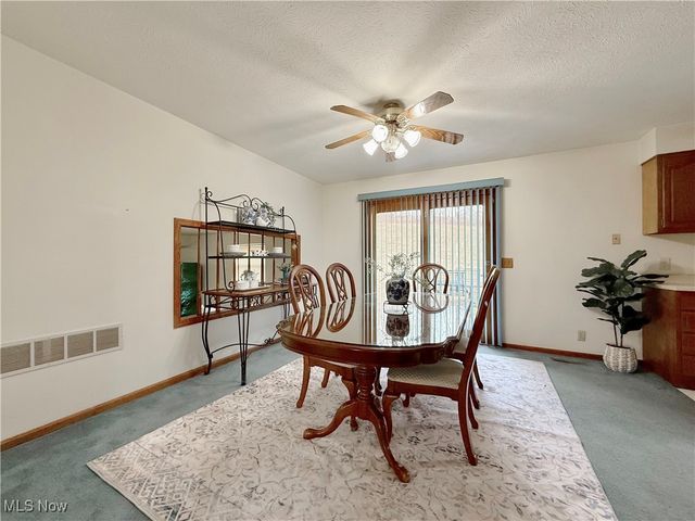 127 Rauch Drive, Marietta, OH 45750