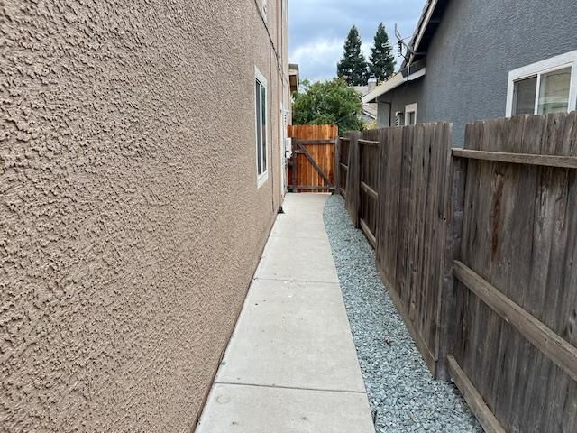 1687 Dunsmuir Way, Plumas Lake, CA 95961