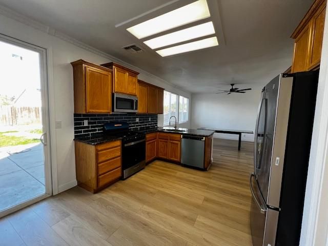 1687 Dunsmuir Way, Plumas Lake, CA 95961