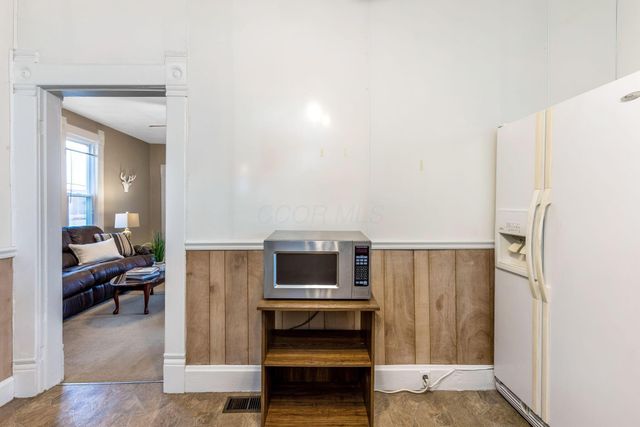 1476 Thomas Avenue, Columbus, OH 43223