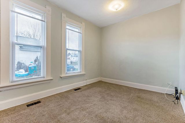 1476 Thomas Avenue, Columbus, OH 43223