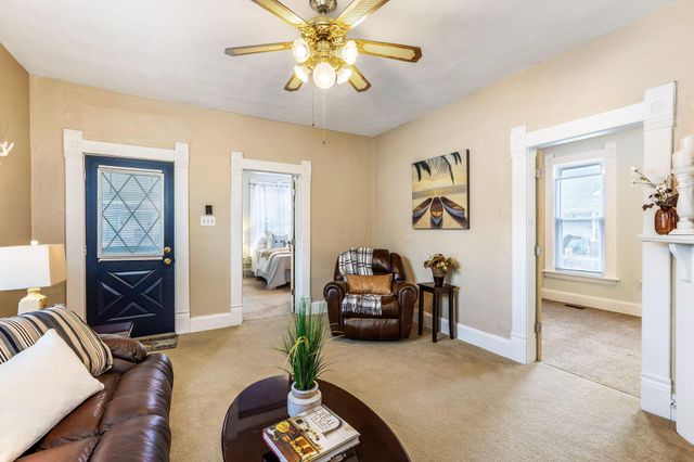 1476 Thomas Avenue, Columbus, OH 43223