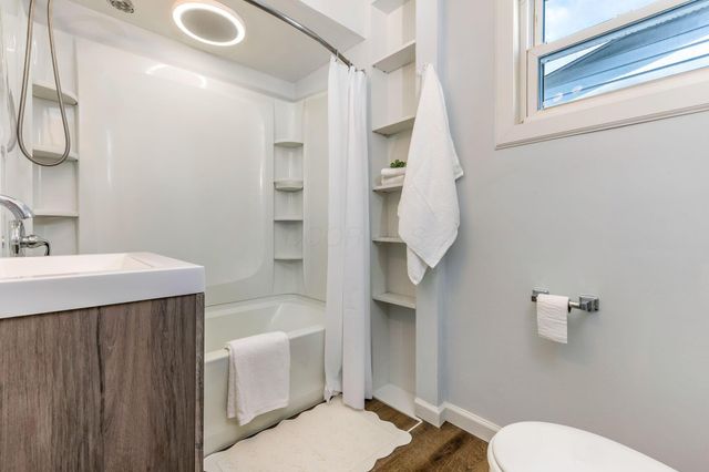 1476 Thomas Avenue, Columbus, OH 43223