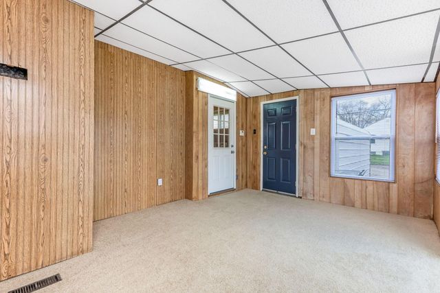 1476 Thomas Avenue, Columbus, OH 43223