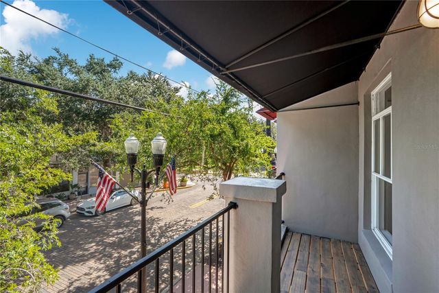 828 E WASHINGTON STREET, Orlando, FL 32801