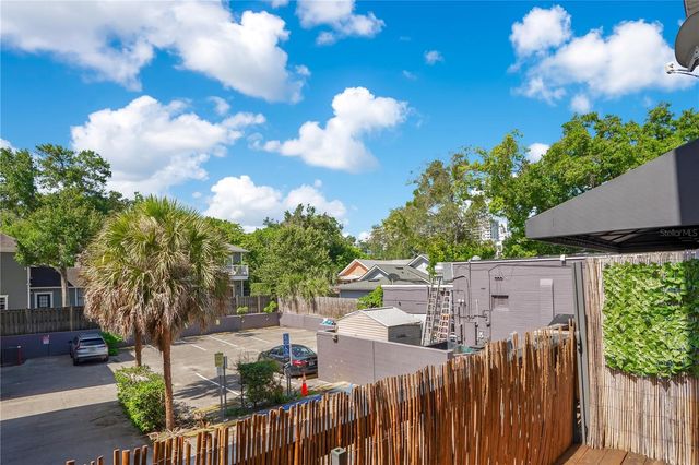 828 E WASHINGTON STREET, Orlando, FL 32801