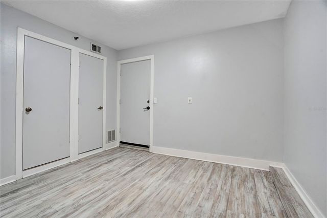 828 E WASHINGTON STREET, Orlando, FL 32801