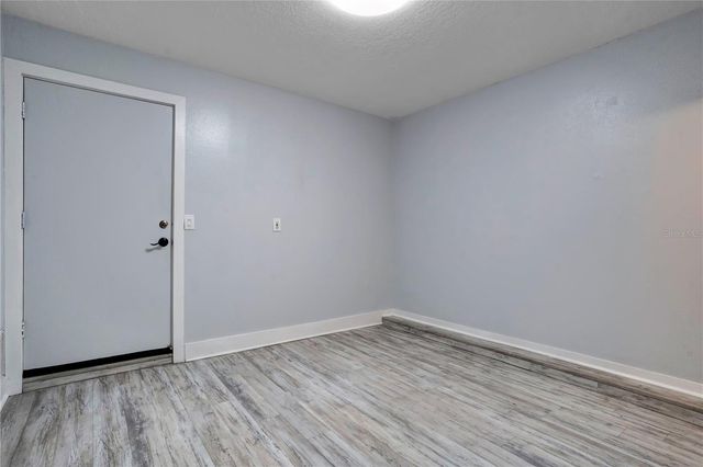 828 E WASHINGTON STREET, Orlando, FL 32801