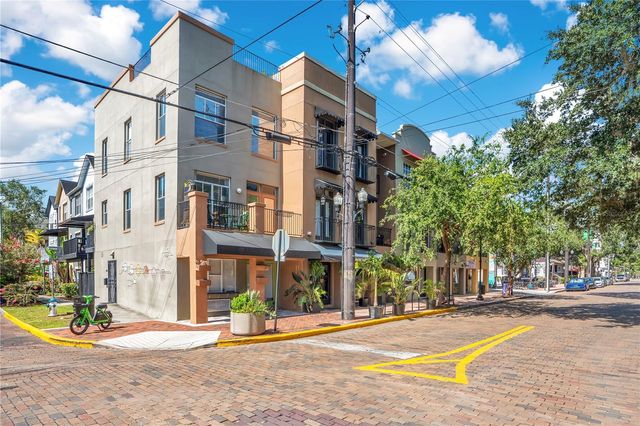 828 E WASHINGTON STREET, Orlando, FL 32801