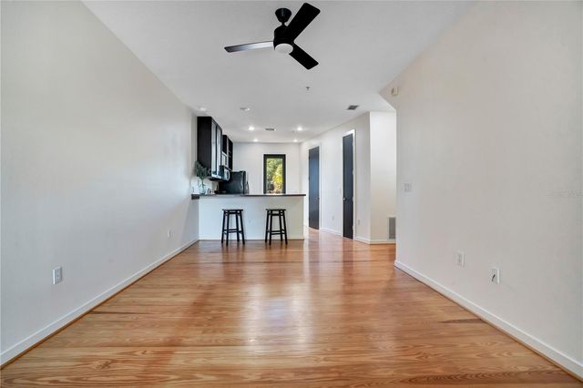 828 E WASHINGTON STREET, Orlando, FL 32801