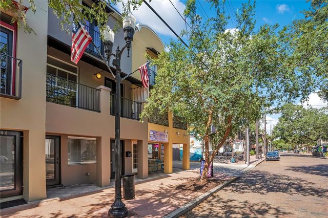 828 E WASHINGTON STREET, Orlando, FL 32801