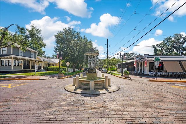 828 E WASHINGTON STREET, Orlando, FL 32801