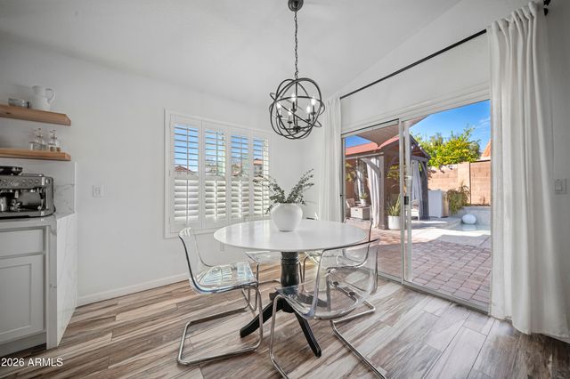 7838 W MCRAE Way, Glendale, AZ 85308