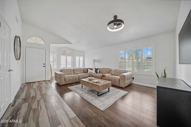 7838 W MCRAE Way, Glendale, AZ 85308