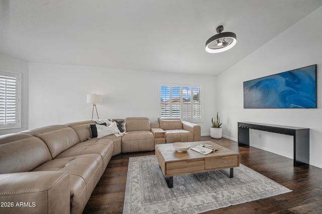 7838 W MCRAE Way, Glendale, AZ 85308