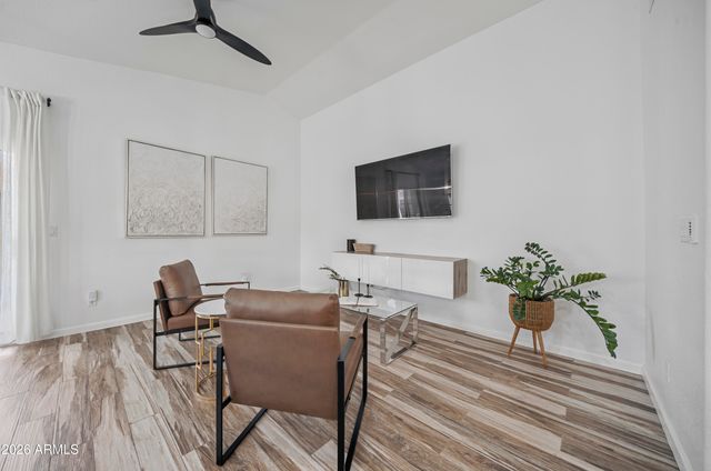 7838 W MCRAE Way, Glendale, AZ 85308