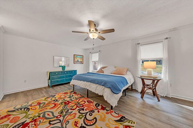 990 Highland Lake RD, Union Hall, VA 24176