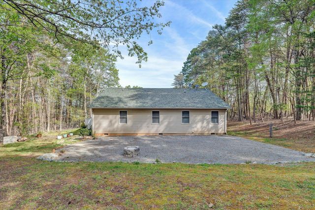 990 Highland Lake RD, Union Hall, VA 24176