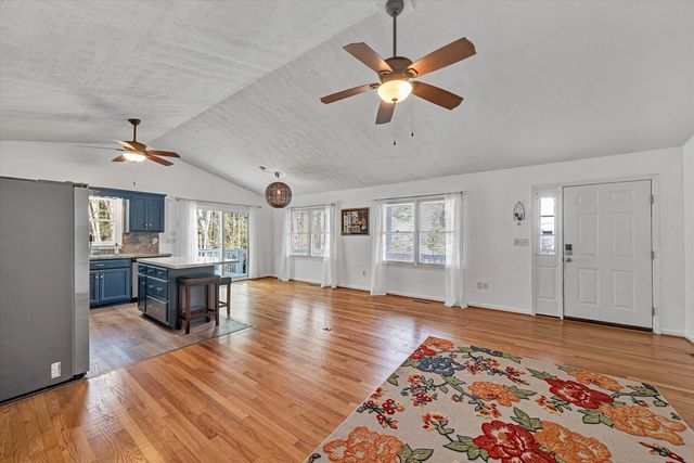 990 Highland Lake RD, Union Hall, VA 24176