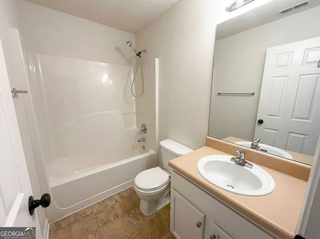 523 Oakview Drive, Dallas, GA 30157