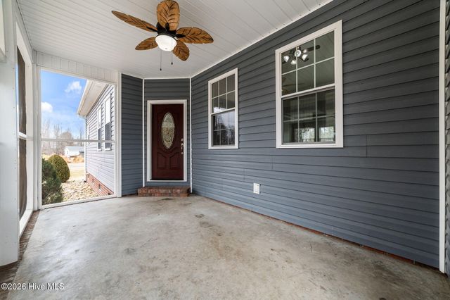 1083 Horse Pen Swamp Road, Washington, NC 27889