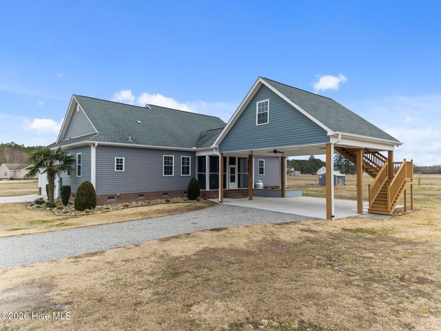 1083 Horse Pen Swamp Road, Washington, NC 27889