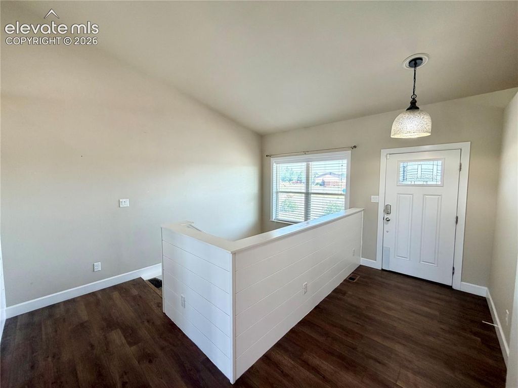 698 W McCulloch Boulevard, Pueblo West, CO 81007 — photo 5