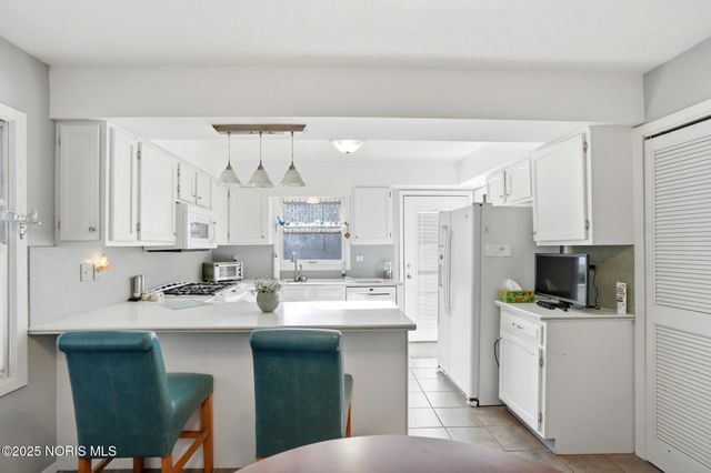 6641 Convent Boulevard, Sylvania, OH 43560