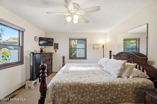 6641 Convent Boulevard, Sylvania, OH 43560