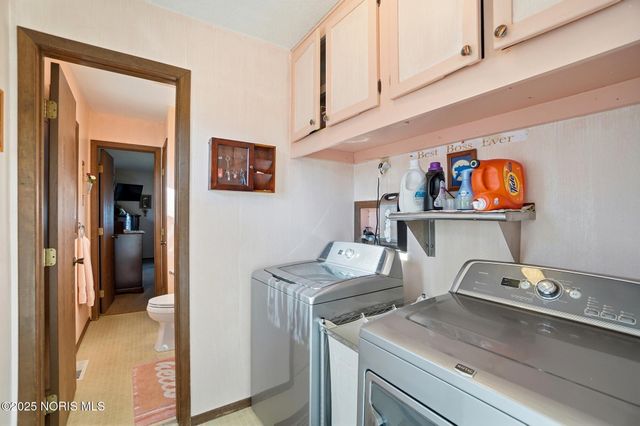 6641 Convent Boulevard, Sylvania, OH 43560