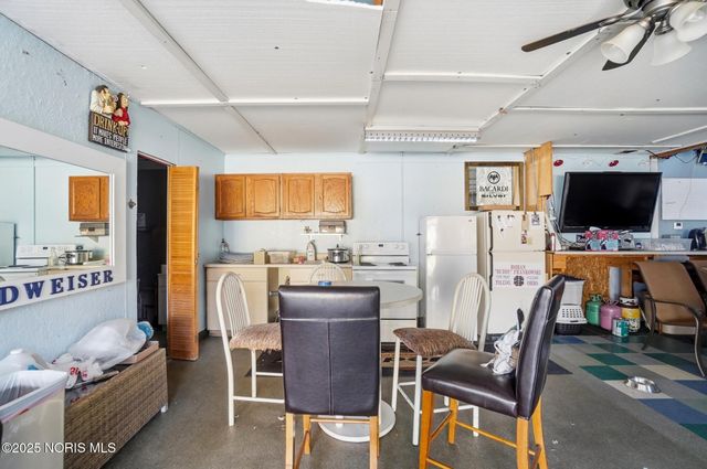 6641 Convent Boulevard, Sylvania, OH 43560