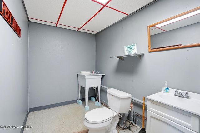 6641 Convent Boulevard, Sylvania, OH 43560