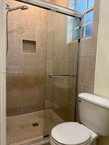 2250 SW 11th St B, Miami, FL 33135