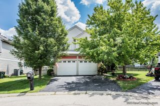 2325 N Lenox Court, Round Lake Beach, IL 60073