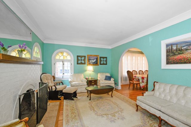 2612 W 106th Place, Chicago, IL 60655