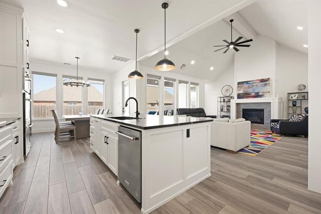 15505 Brook Hill Drive, Edmond, OK 73013