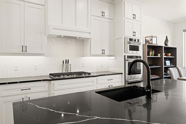 15505 Brook Hill Drive, Edmond, OK 73013