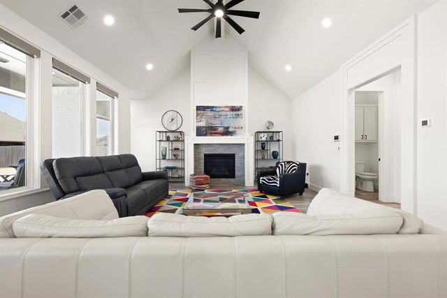 15505 Brook Hill Drive, Edmond, OK 73013