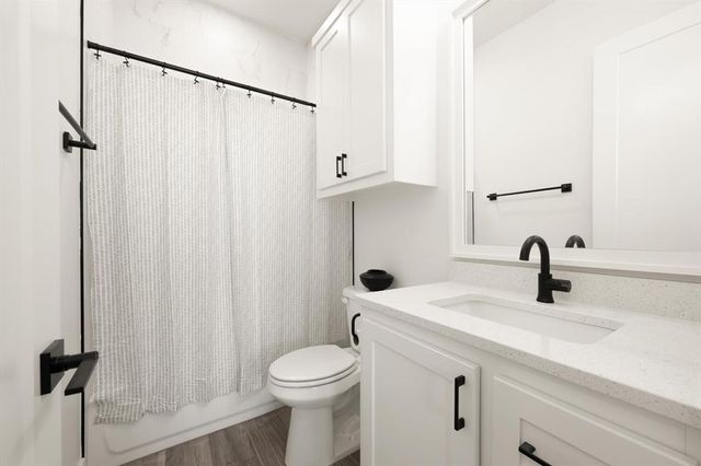 15505 Brook Hill Drive, Edmond, OK 73013