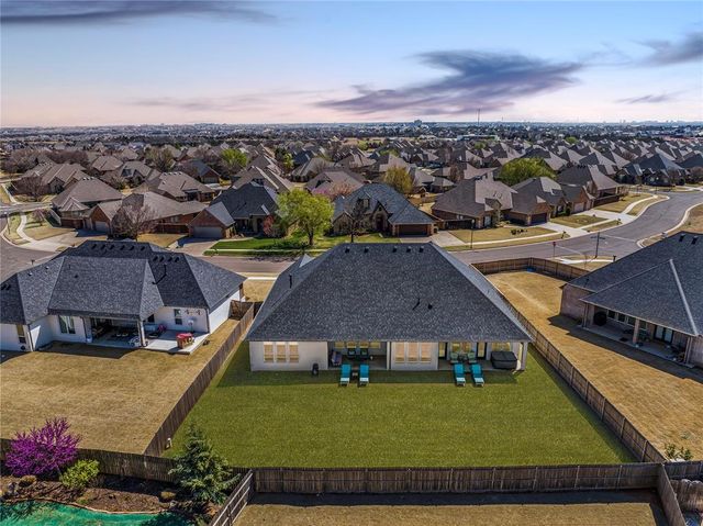 15505 Brook Hill Drive, Edmond, OK 73013