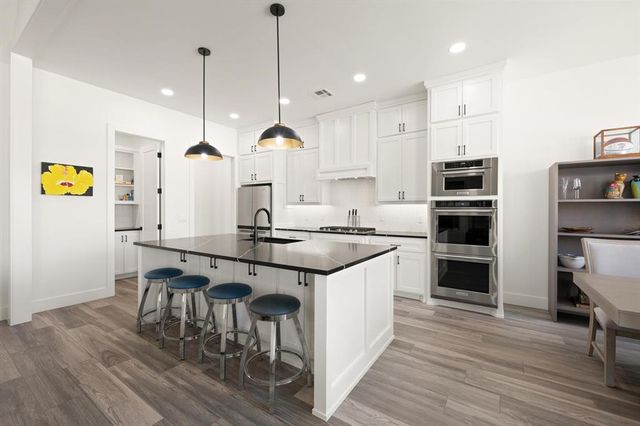 15505 Brook Hill Drive, Edmond, OK 73013