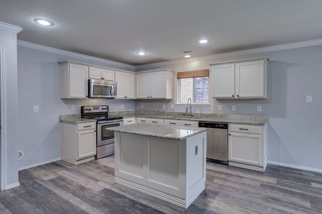 9004 Cloudveil Drive, Arlington, TX 76002