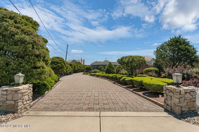 366 N Highway 35, Mantoloking, NJ 08738