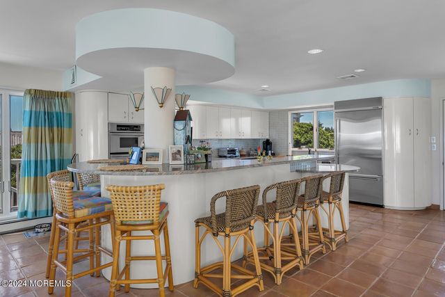 366 N Highway 35, Mantoloking, NJ 08738