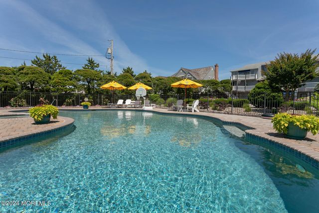 366 N Highway 35, Mantoloking, NJ 08738