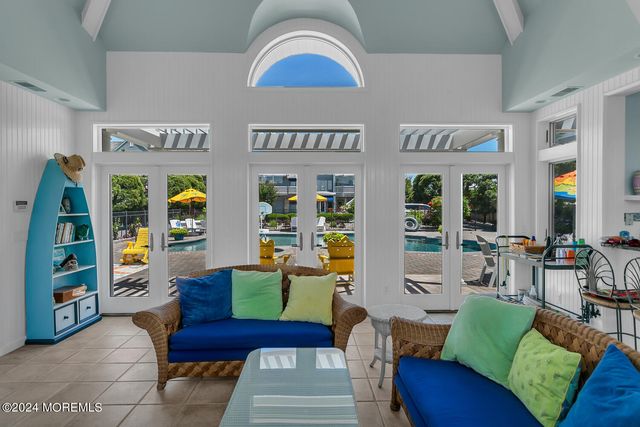 366 N Highway 35, Mantoloking, NJ 08738