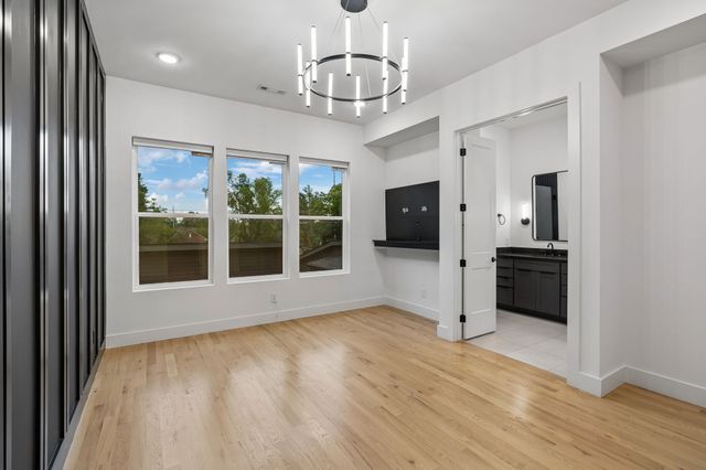 1516 10th Ave, N, Nashville, TN 37208